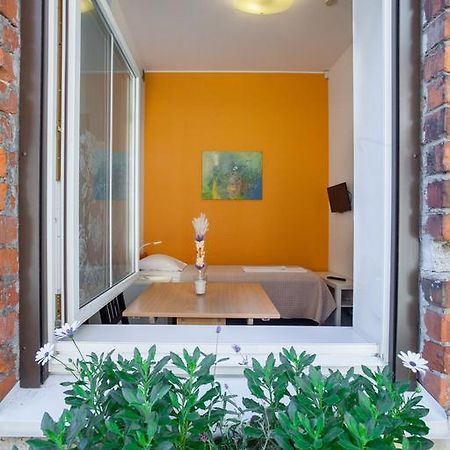 Moja Accommodation คอนัส ภายนอก รูปภาพ