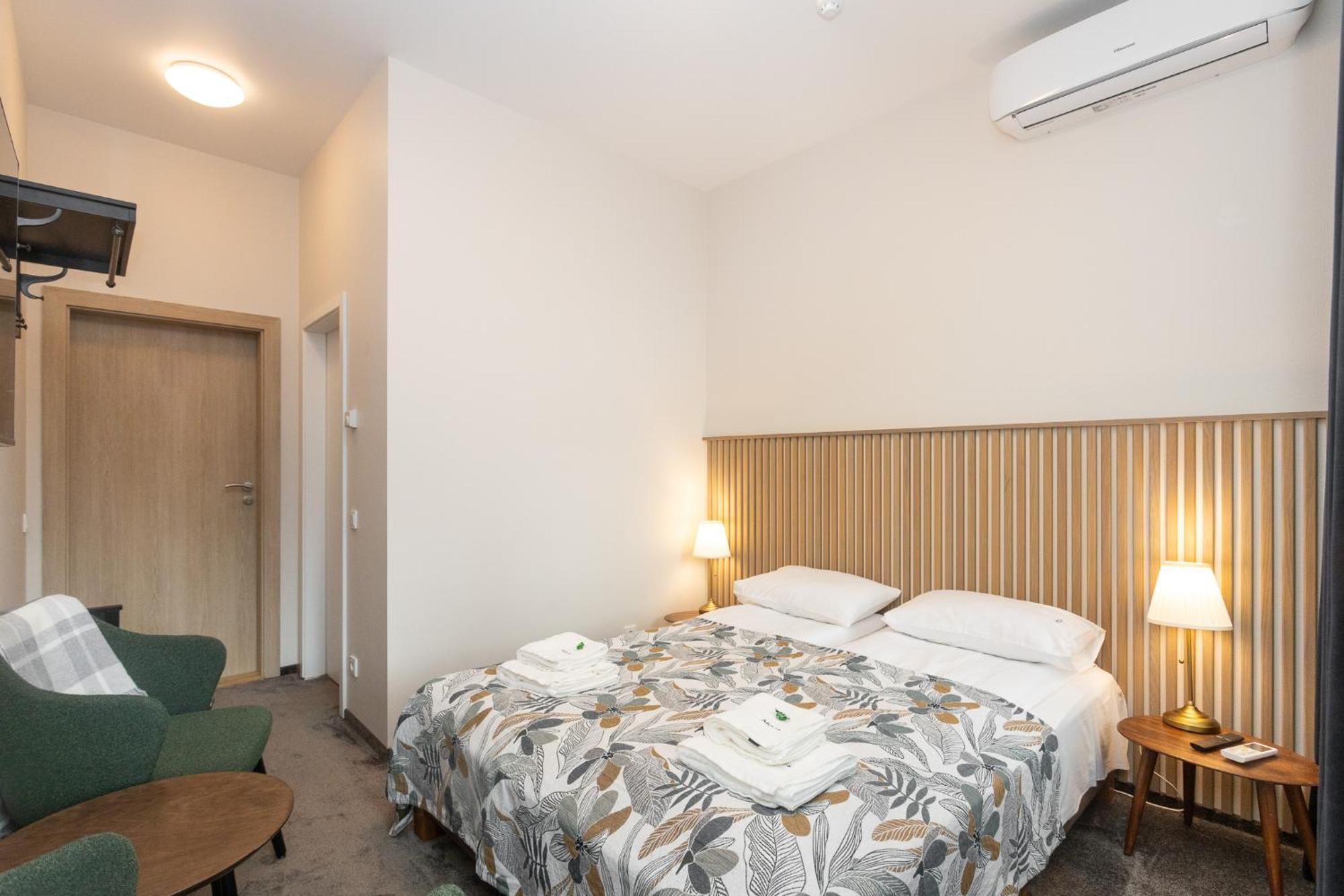 Moja Accommodation คอนัส ภายนอก รูปภาพ