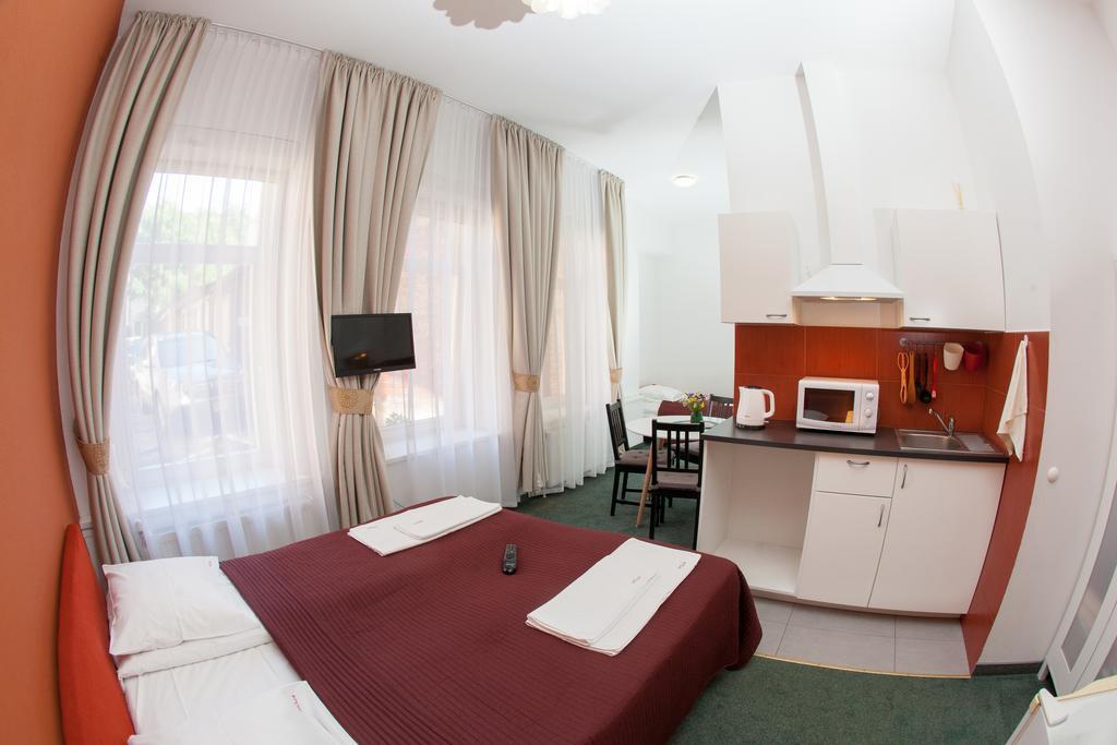 Moja Accommodation คอนัส ภายนอก รูปภาพ