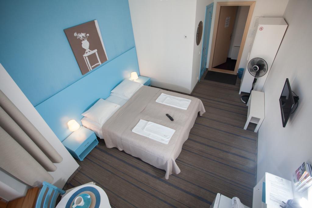 Moja Accommodation คอนัส ภายนอก รูปภาพ